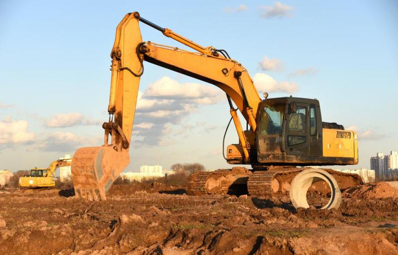 D&eacute;couvrez comment une tractopelle en location transforme vos chantiers